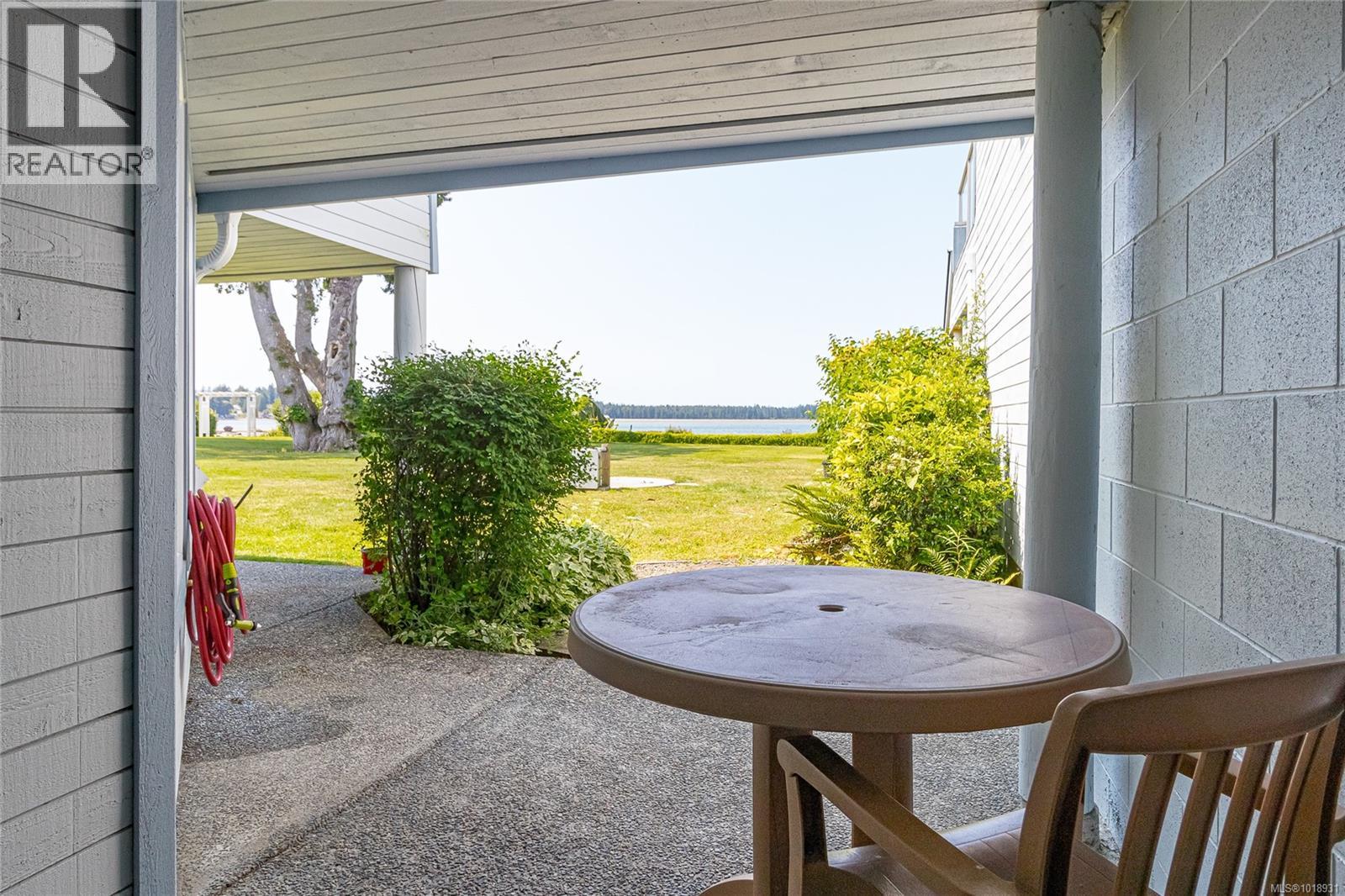 613 1600 Stroulger Rd, Nanoose Bay