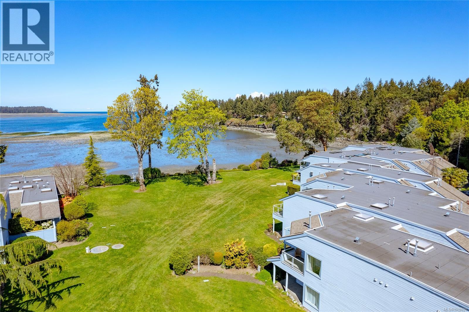 613 1600 Stroulger Rd, Nanoose Bay