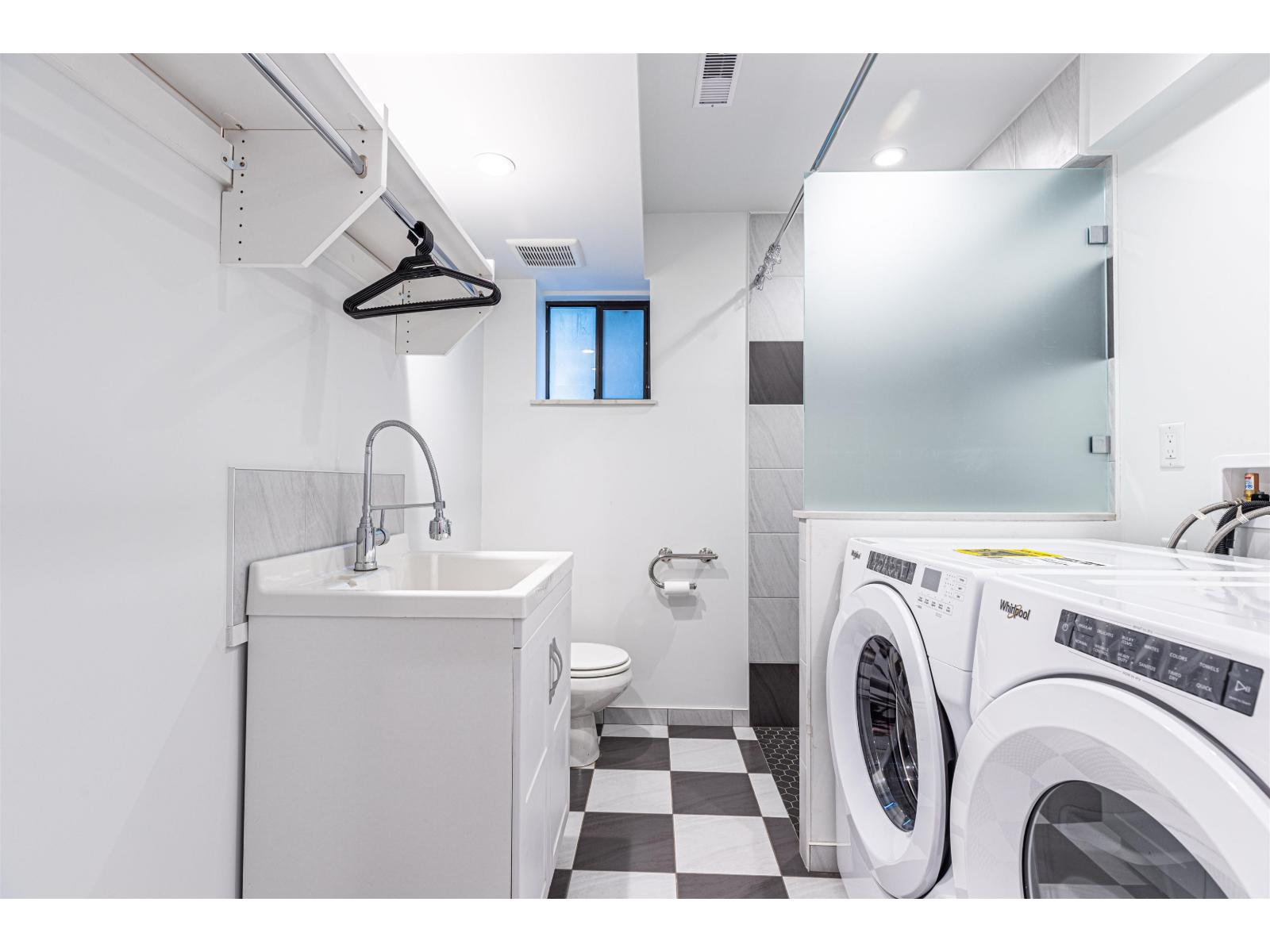 2250 SENTINEL DRIVE, Abbotsford