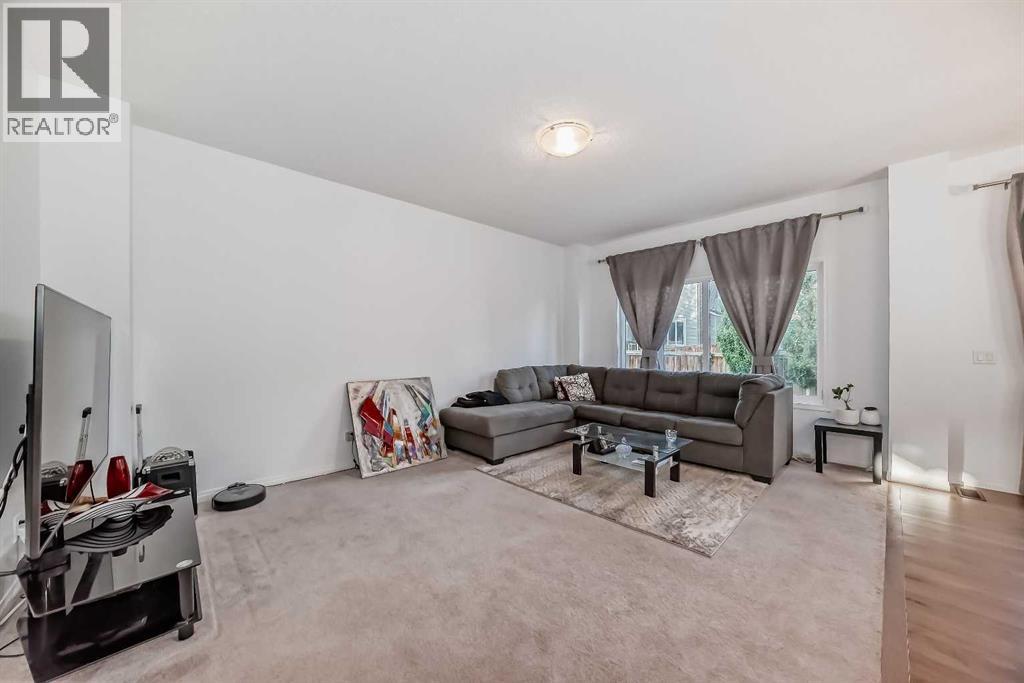 284 Paint Horse Drive, Cochrane