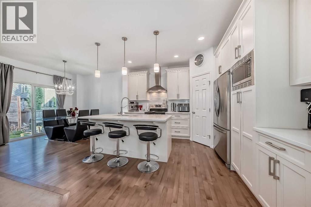 284 Paint Horse Drive, Cochrane