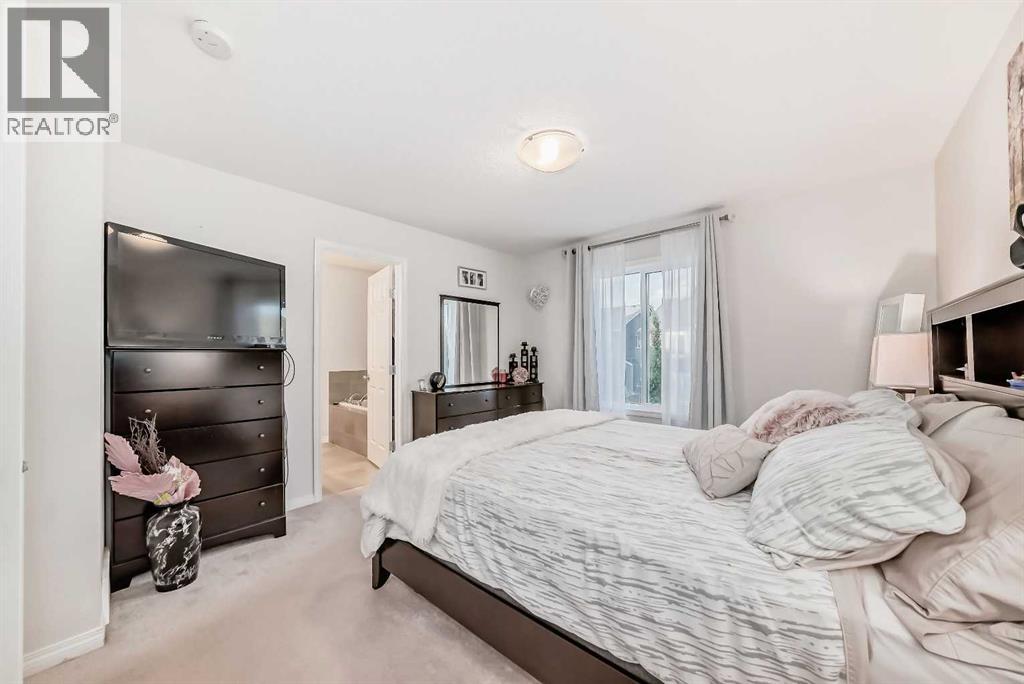 284 Paint Horse Drive, Cochrane