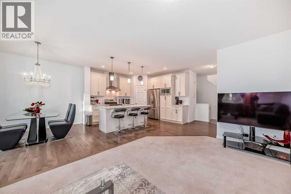 284 Paint Horse Drive, Cochrane