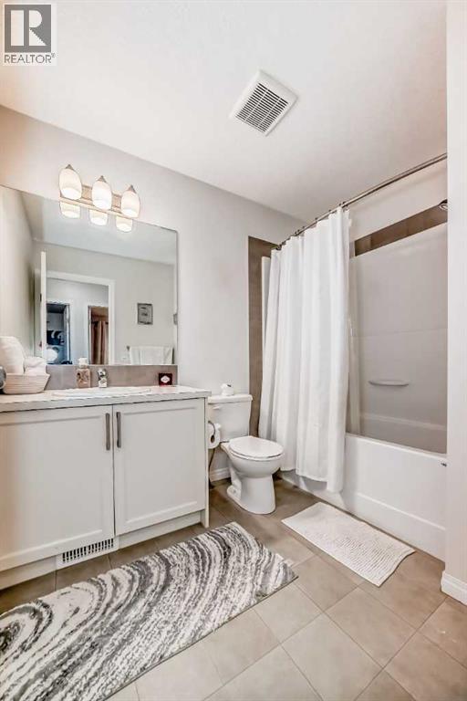 284 Paint Horse Drive, Cochrane