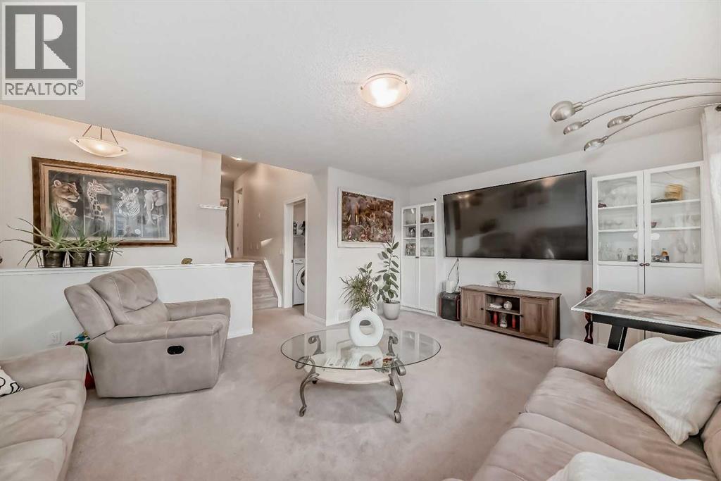 284 Paint Horse Drive, Cochrane