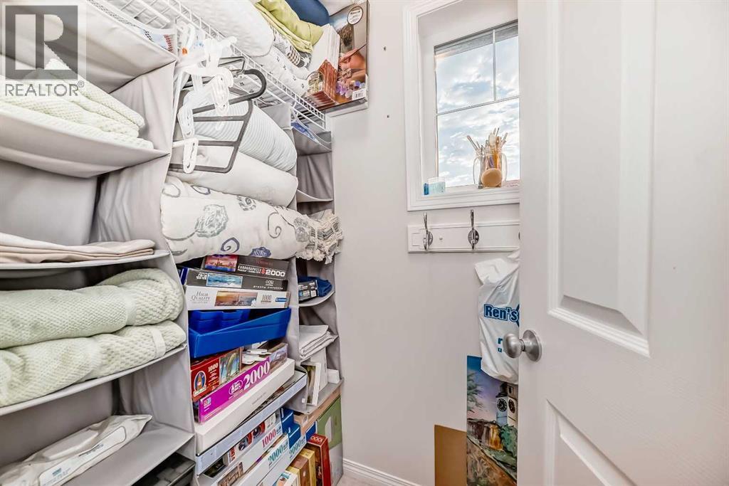 284 Paint Horse Drive, Cochrane