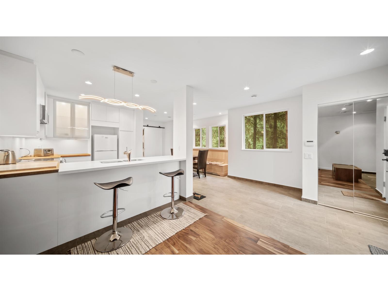 2250 SENTINEL DRIVE, Abbotsford