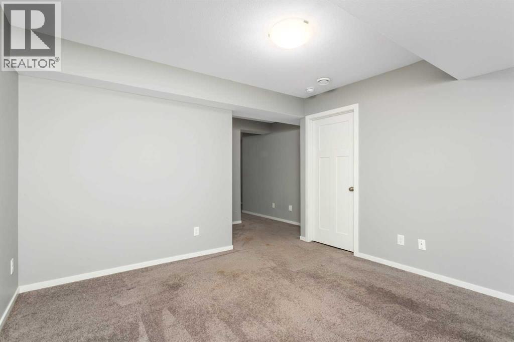 49 Thomlison Avenue, Red Deer