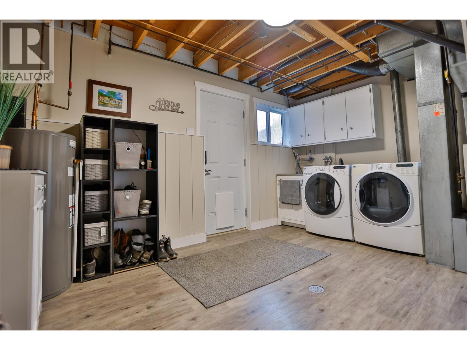 1976 Maddocks Road, Revelstoke