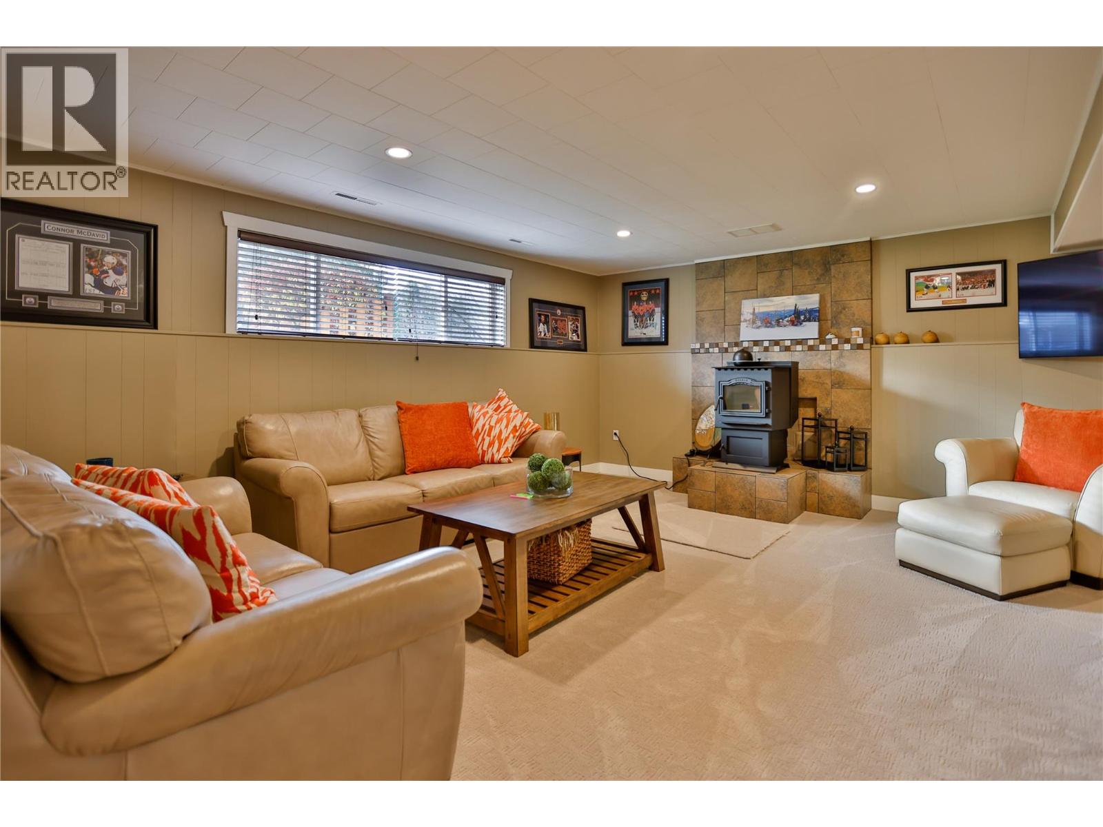 1976 Maddocks Road, Revelstoke