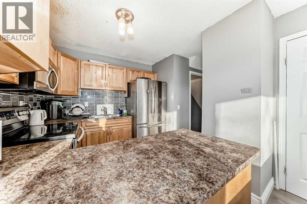 Single Family House for Sale in   HUBALTA Road SE Dover Calgary 