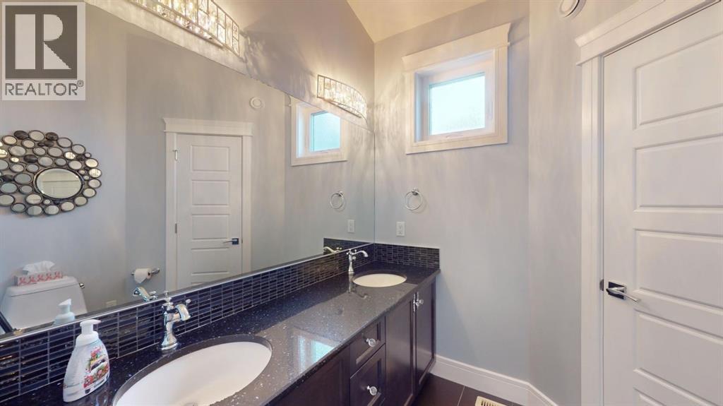 135 Airmont Court, Fort McMurray