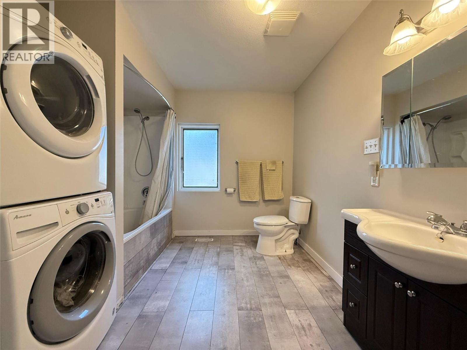 6408 5TH Street, Grand Forks