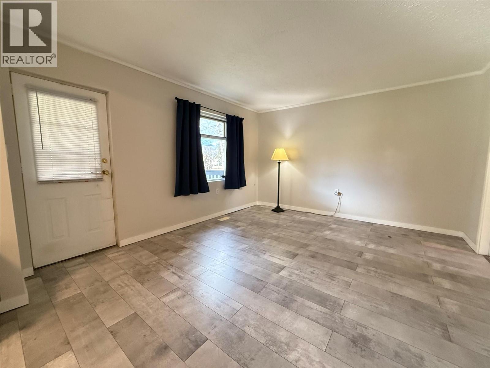 6408 5TH Street, Grand Forks