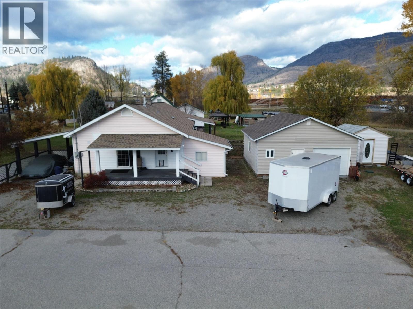 6408 5TH Street, Grand Forks