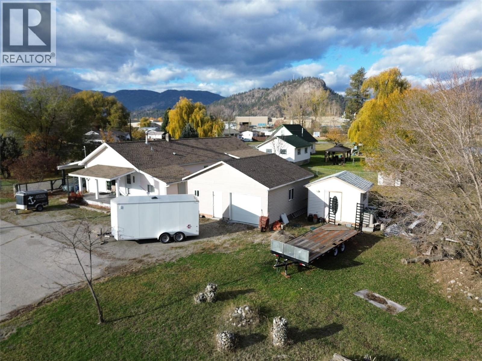 6408 5TH Street, Grand Forks