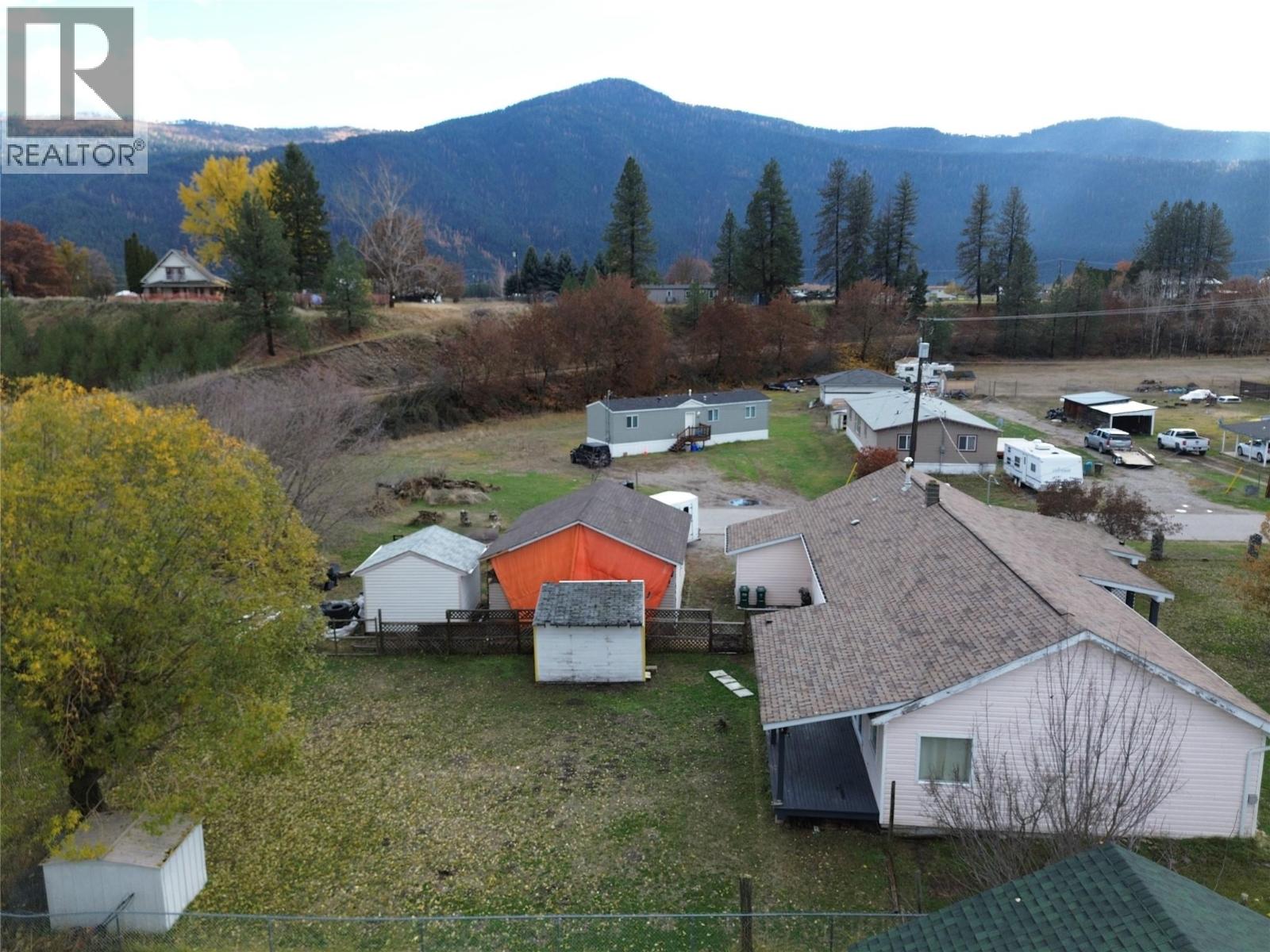 6408 5TH Street, Grand Forks