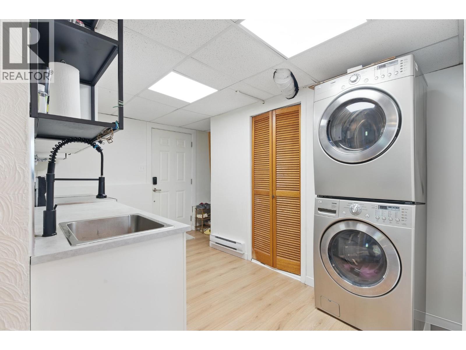 2661 ROGATE AVENUE, Coquitlam