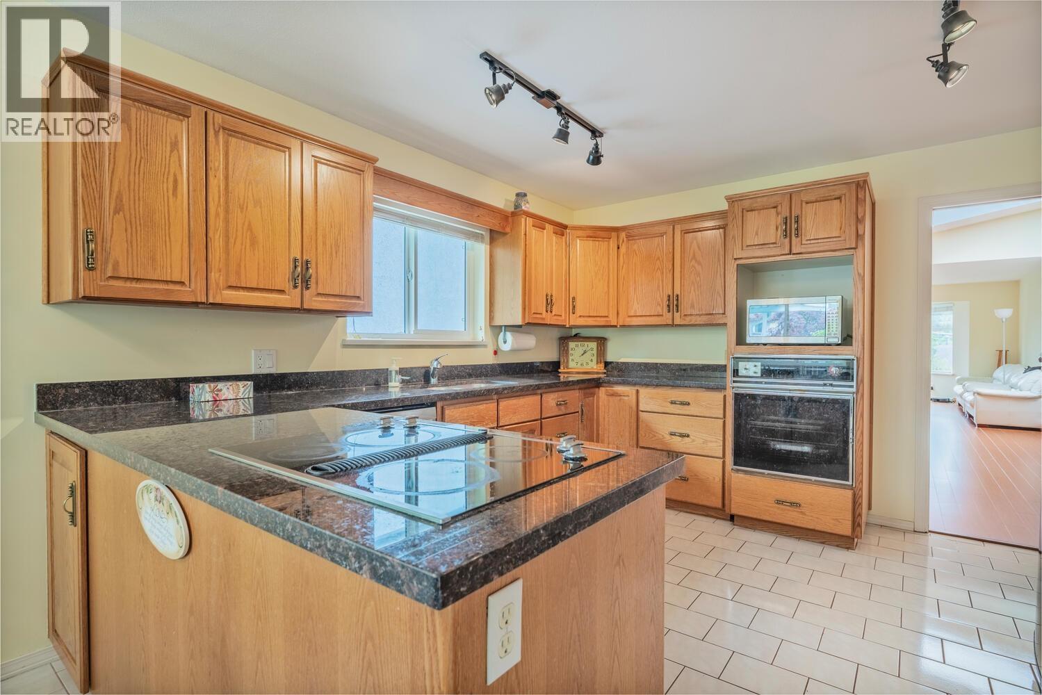 7932 ROSEWOOD STREET, Burnaby