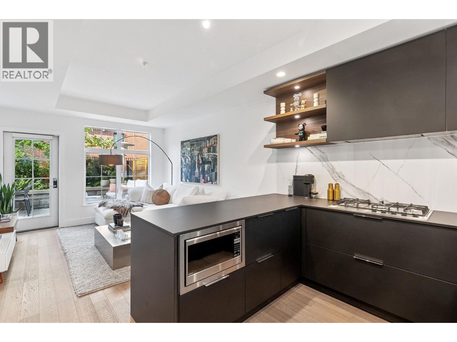 134 2070 CURLING ROAD, North Vancouver