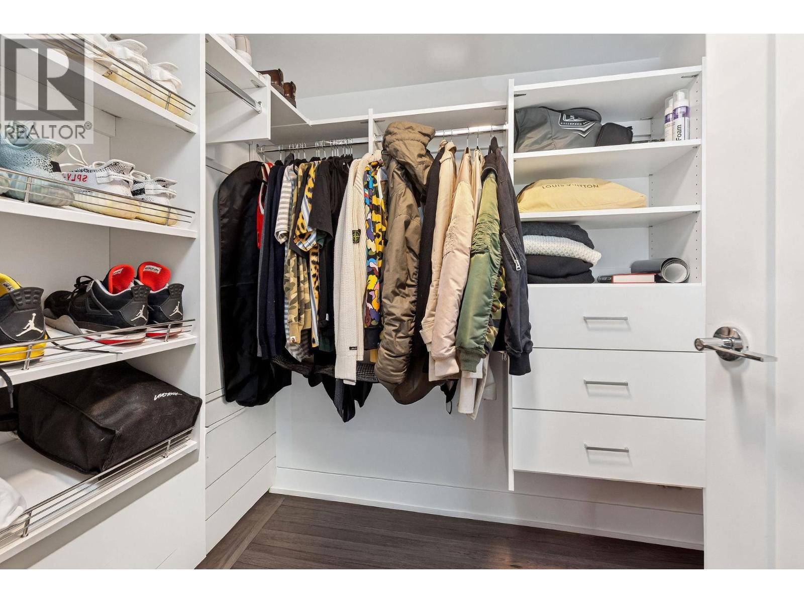 134 2070 CURLING ROAD, North Vancouver