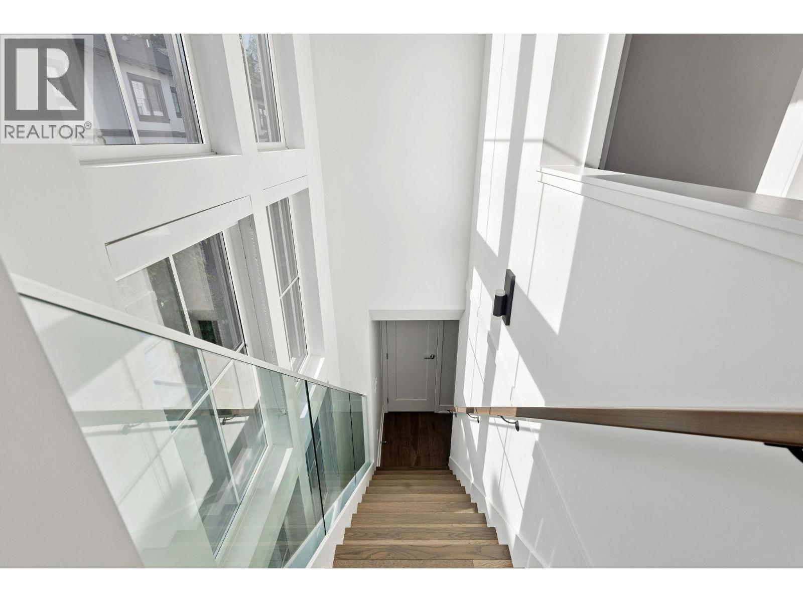 134 2070 CURLING ROAD, North Vancouver