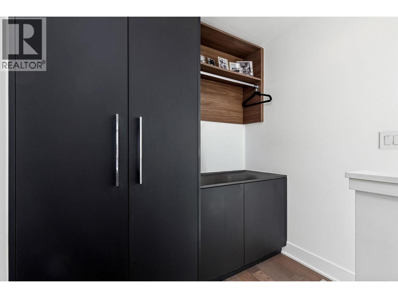 134 2070 CURLING ROAD, North Vancouver