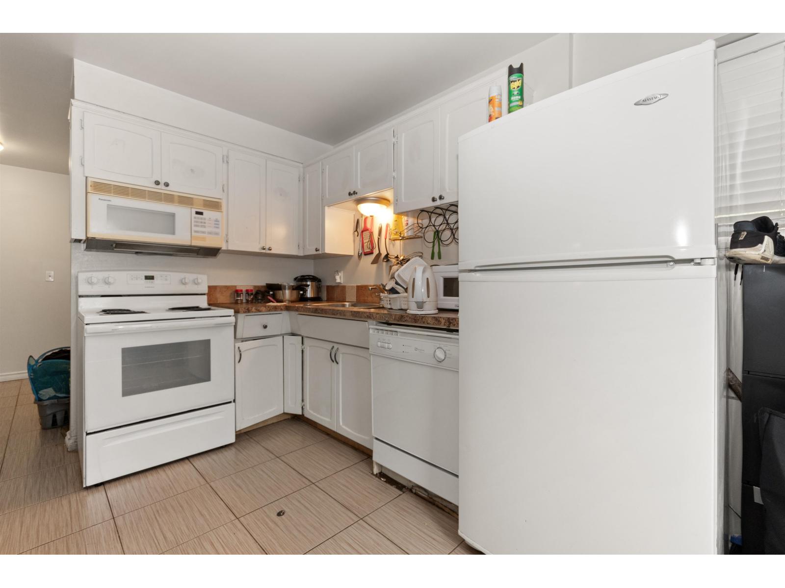 19826 48A AVENUE, Langley