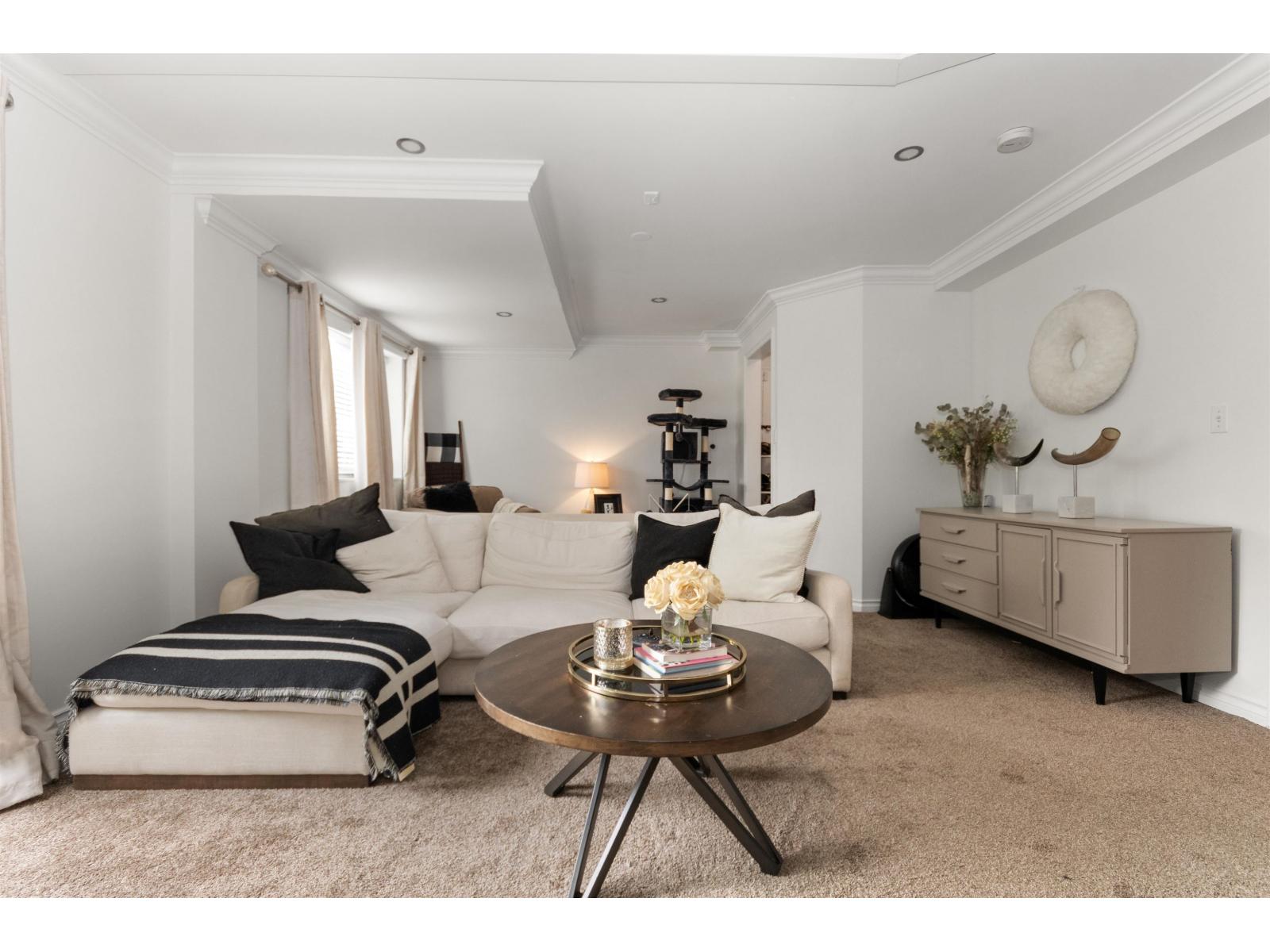 19826 48A AVENUE, Langley