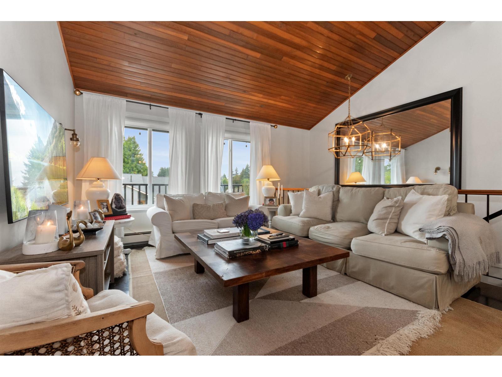 19826 48A AVENUE, Langley