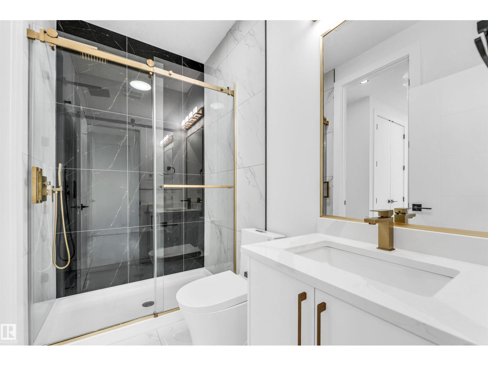 451 crystal creek LI, Leduc