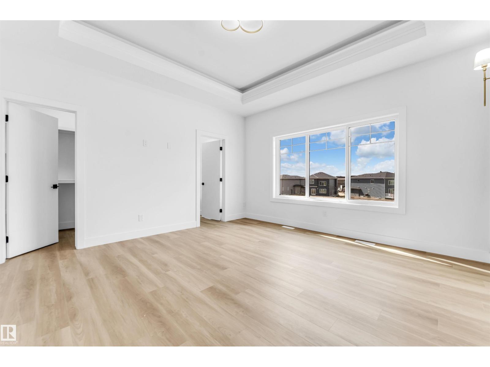 451 crystal creek LI, Leduc