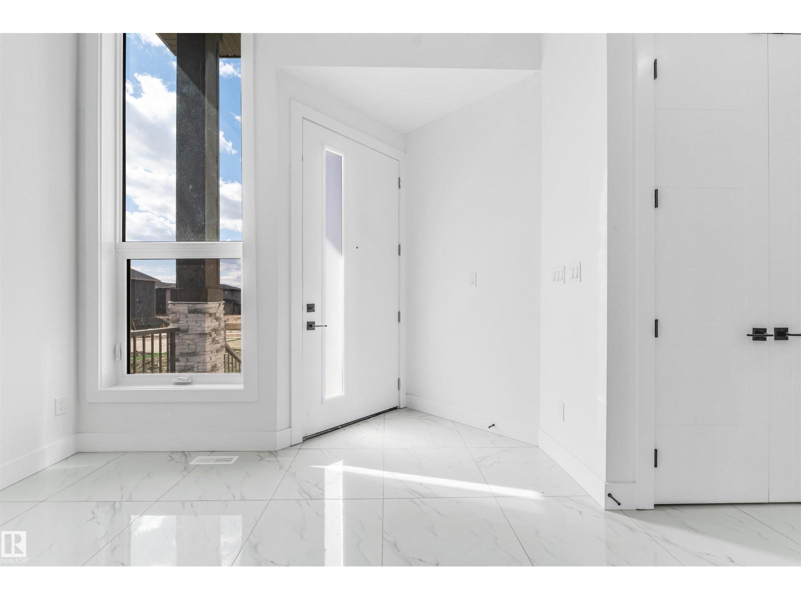 451 crystal creek LI, Leduc