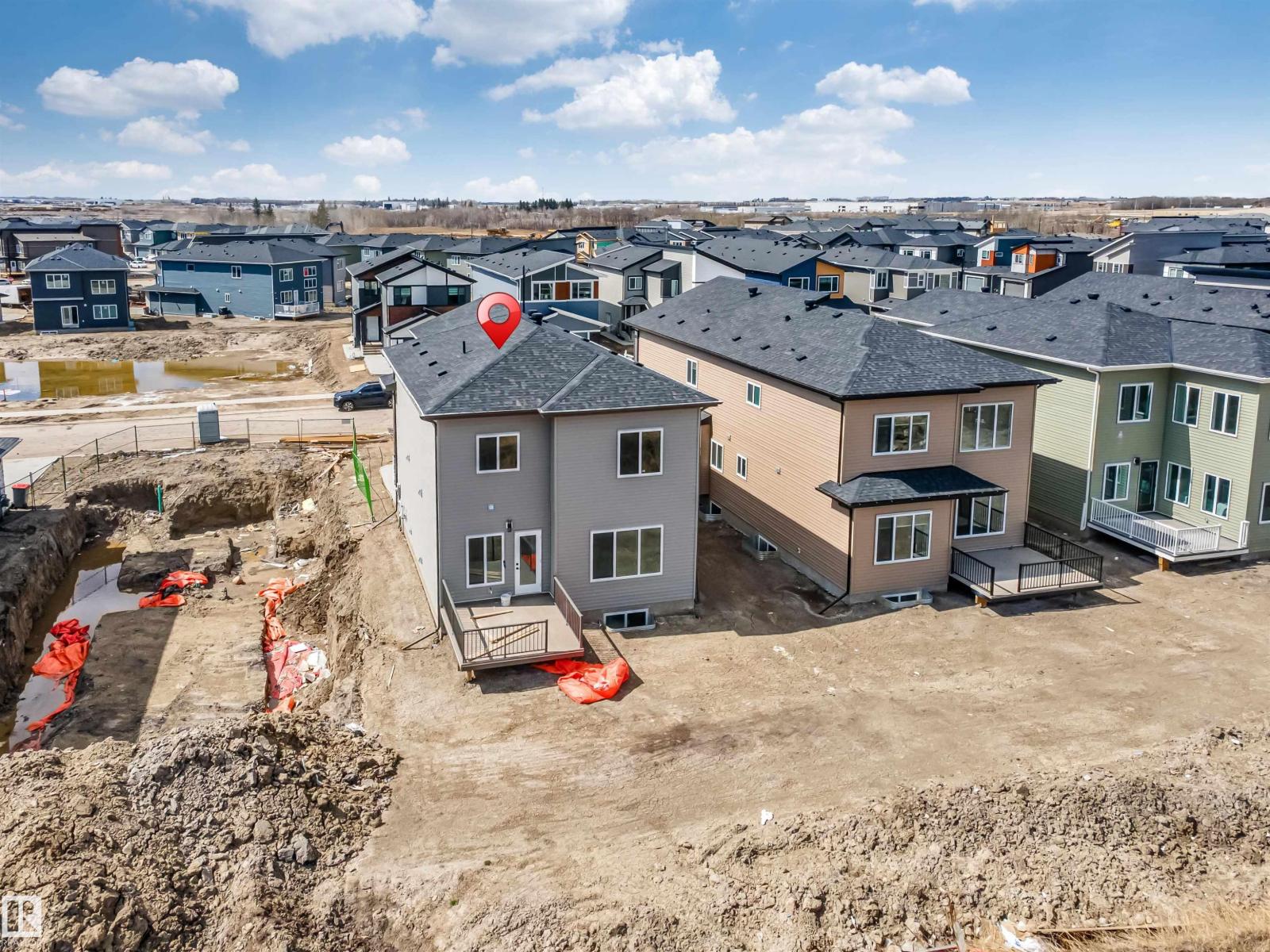 451 crystal creek LI, Leduc