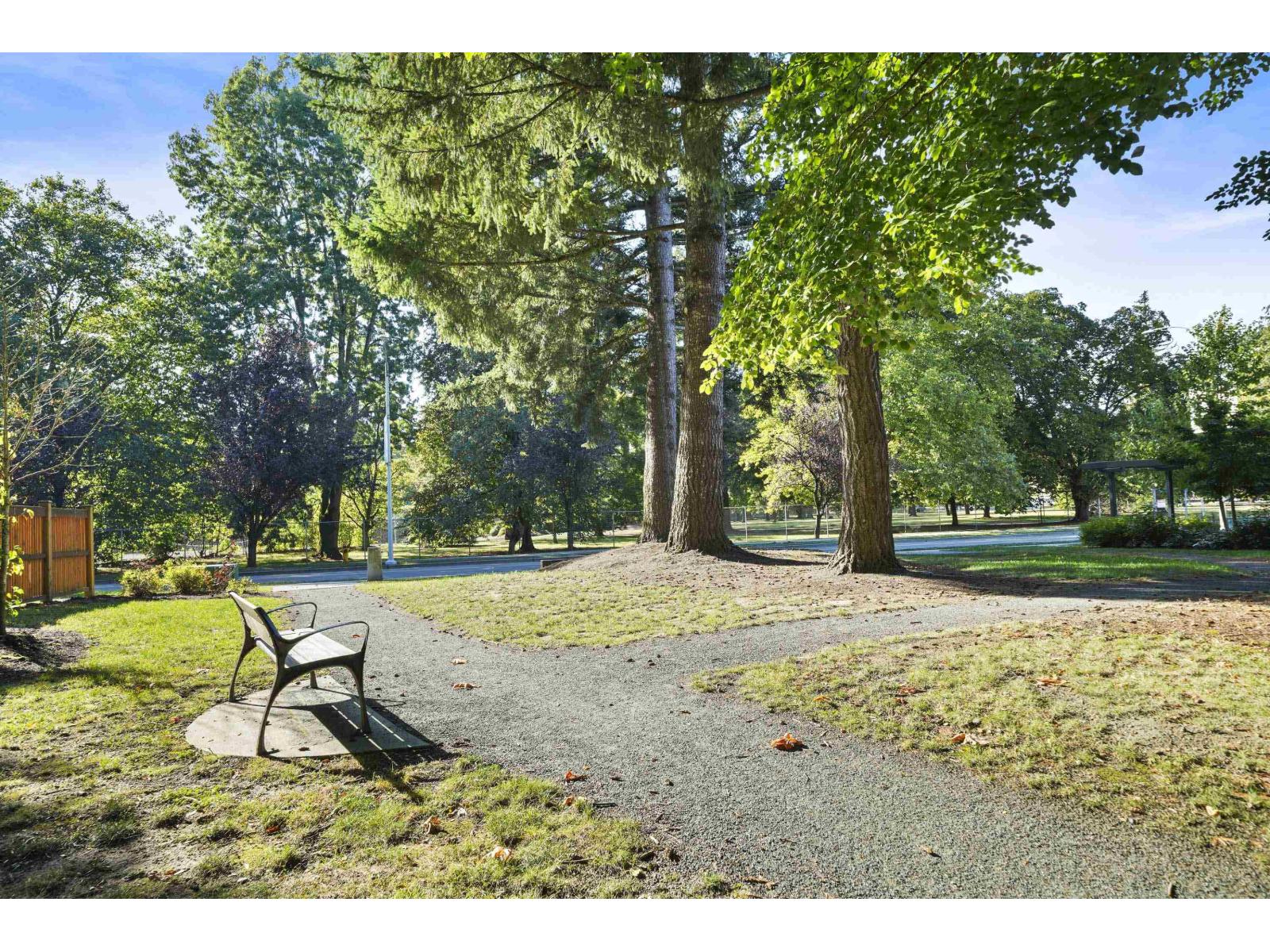 26 45500 CAMPUS DRIVE, Garrison Crossing, Chilliwack