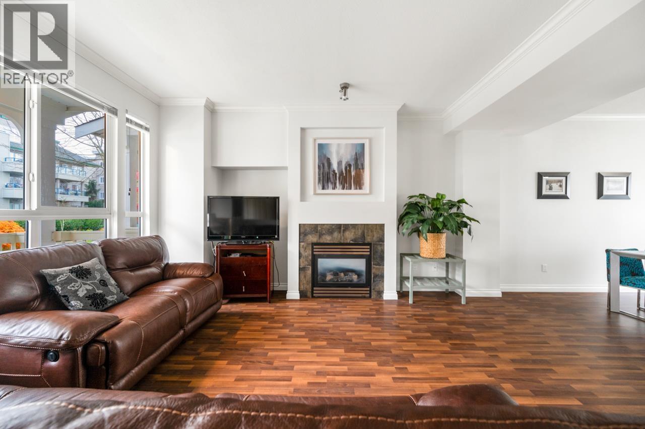 4 5999 ANDREWS ROAD, Richmond