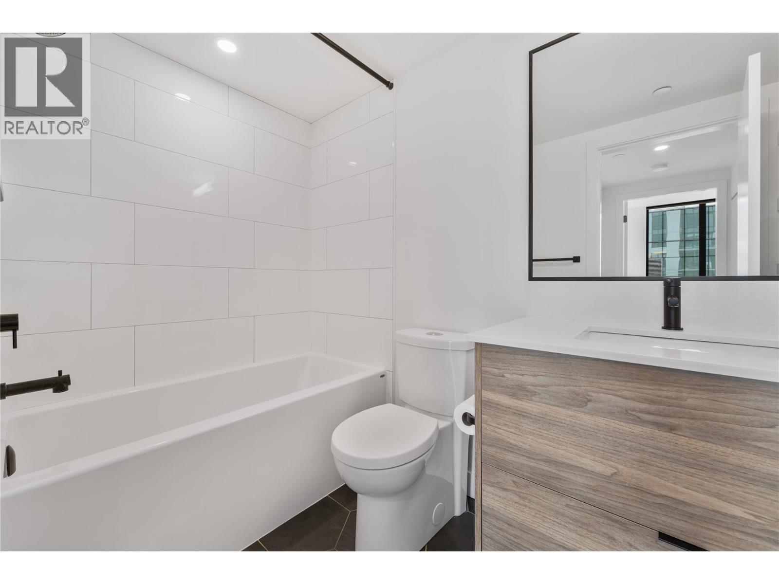 2005 1471 St. Paul Street, Kelowna