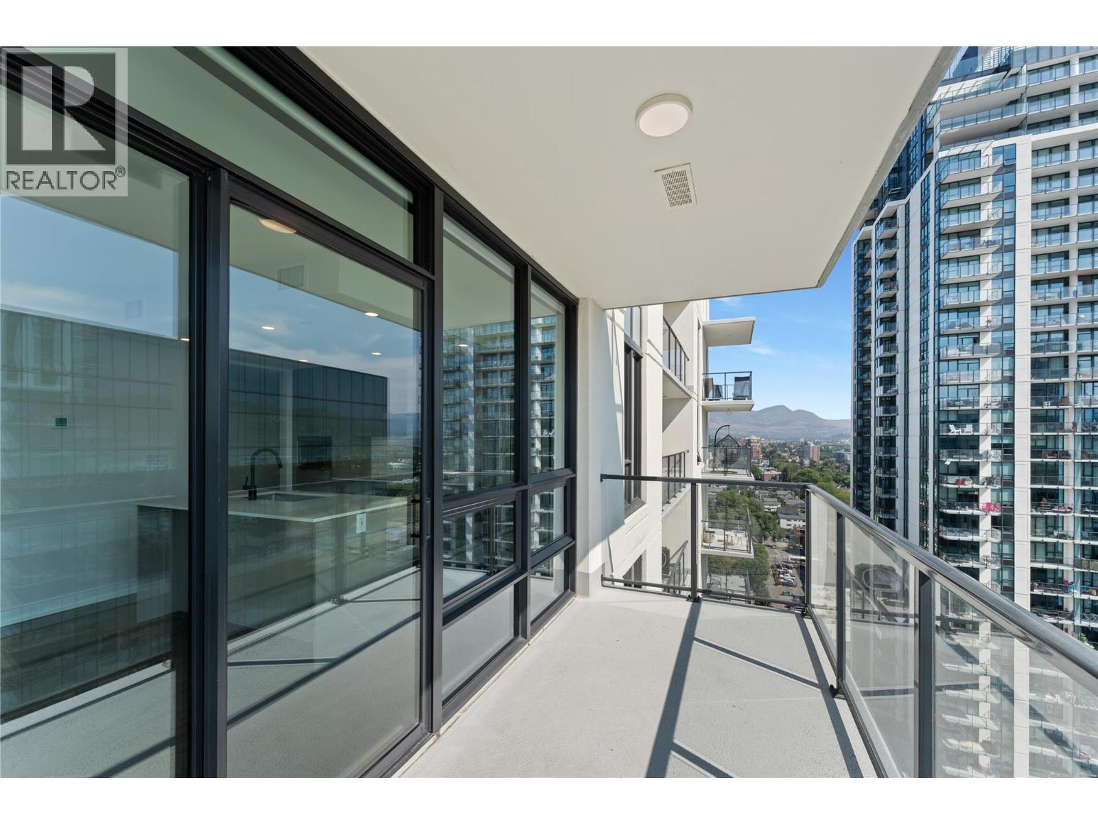 2005 1471 St. Paul Street, Kelowna