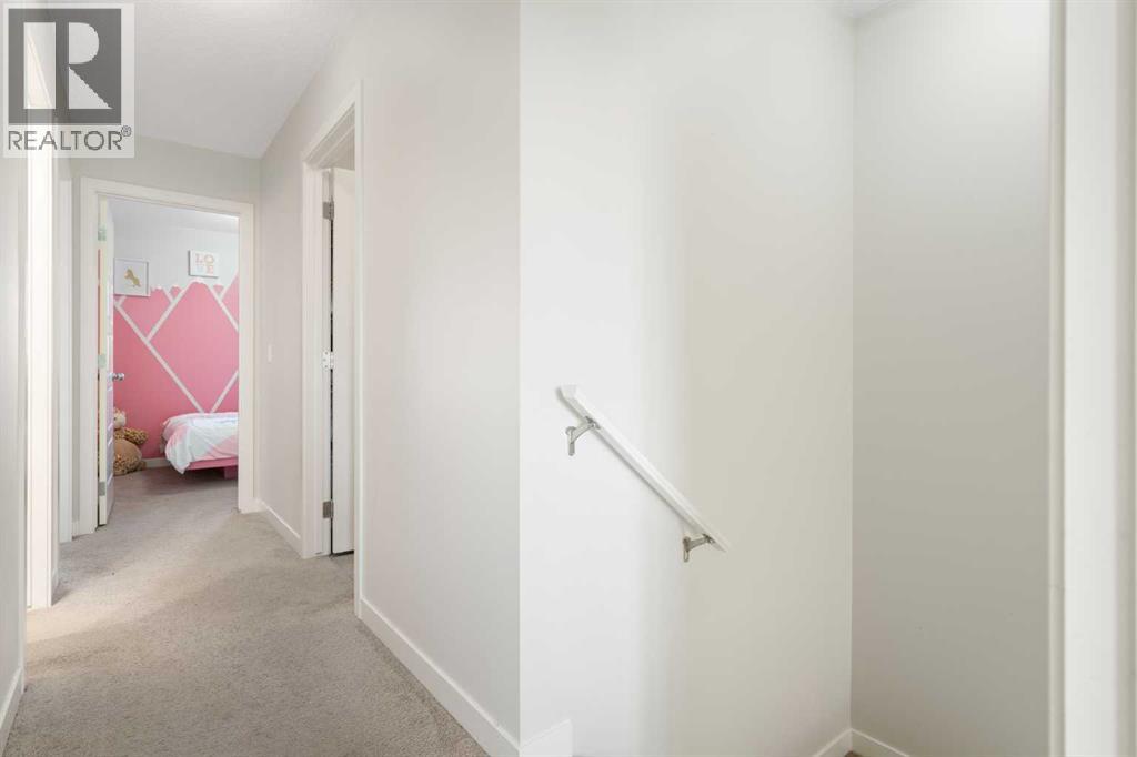 250 Fireside View, Cochrane