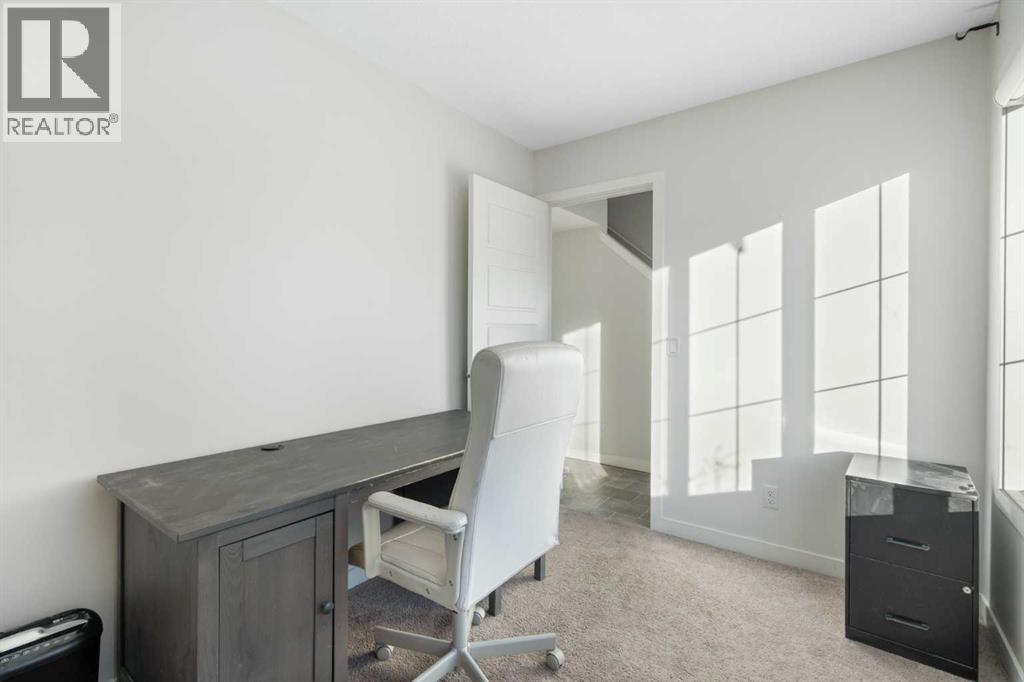 250 Fireside View, Cochrane