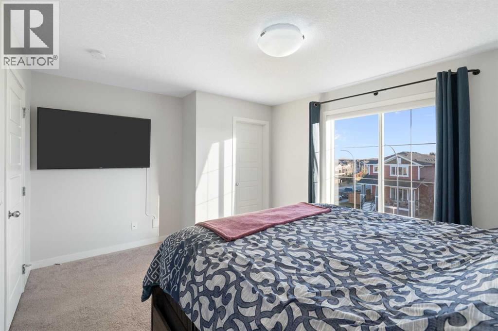 250 Fireside View, Cochrane