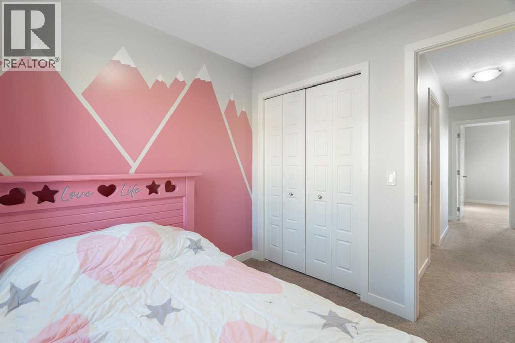 250 Fireside View, Cochrane