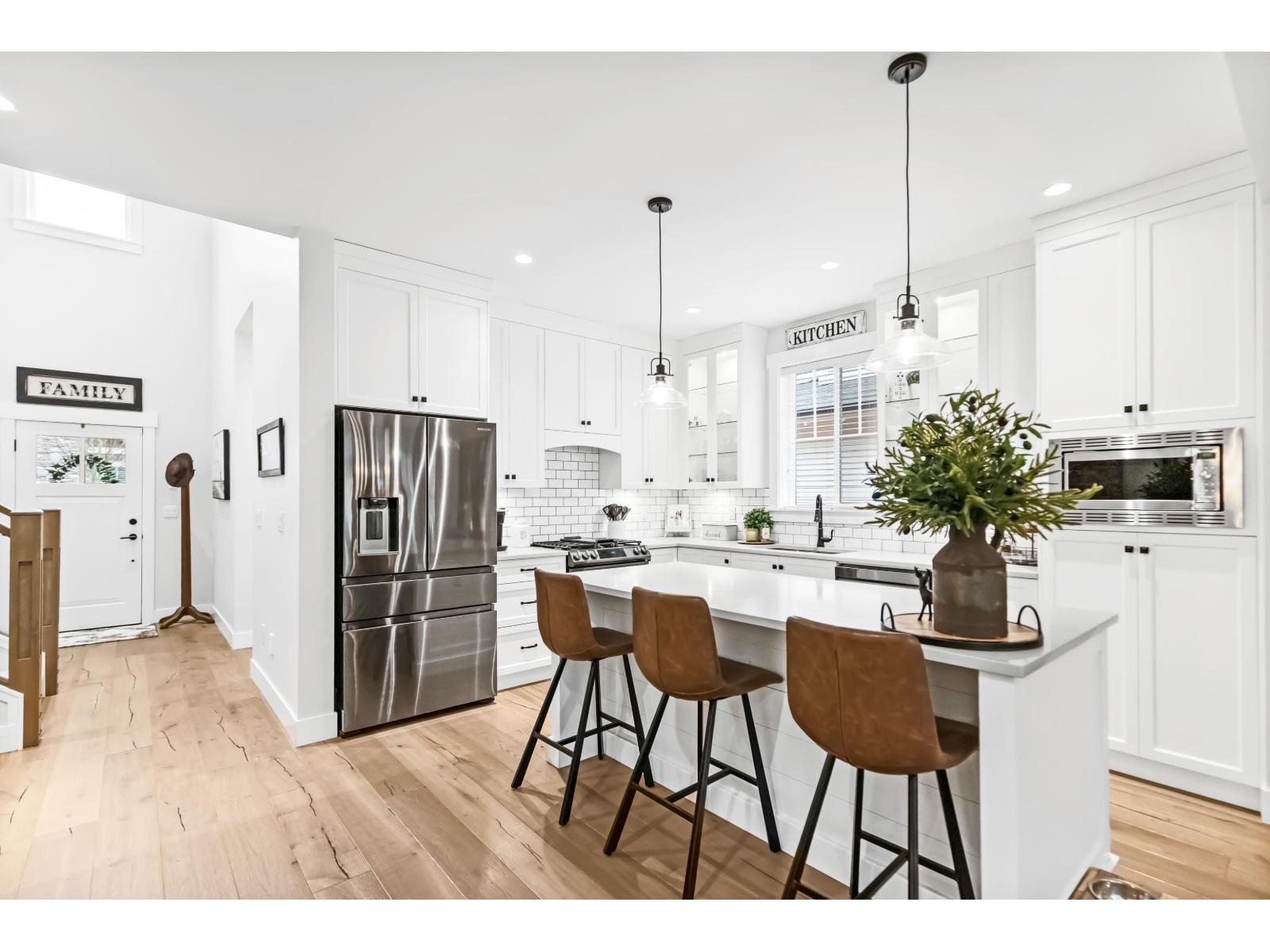 43360 CREEKSIDE CIRCLE, Cultus Lake South, Cultus Lake