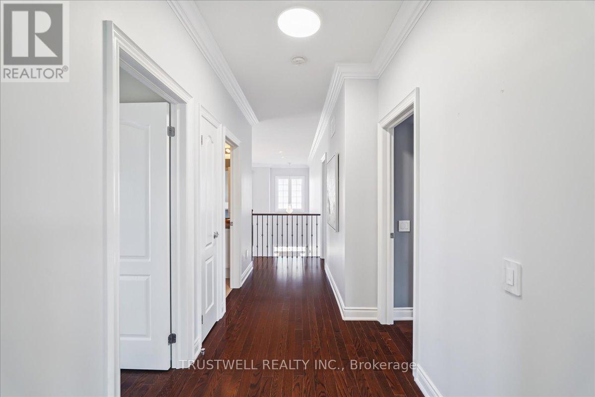 Single Family House for Sale in  MCCOMBE LANE Vaughan (Patterson) 