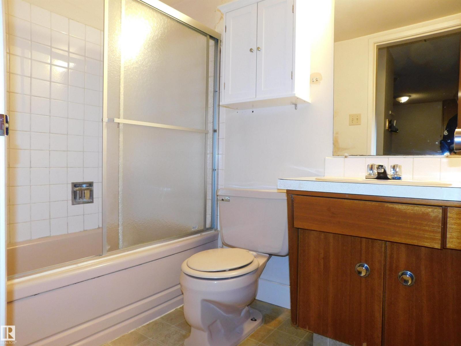 #108 11040 129 ST NW, Edmonton