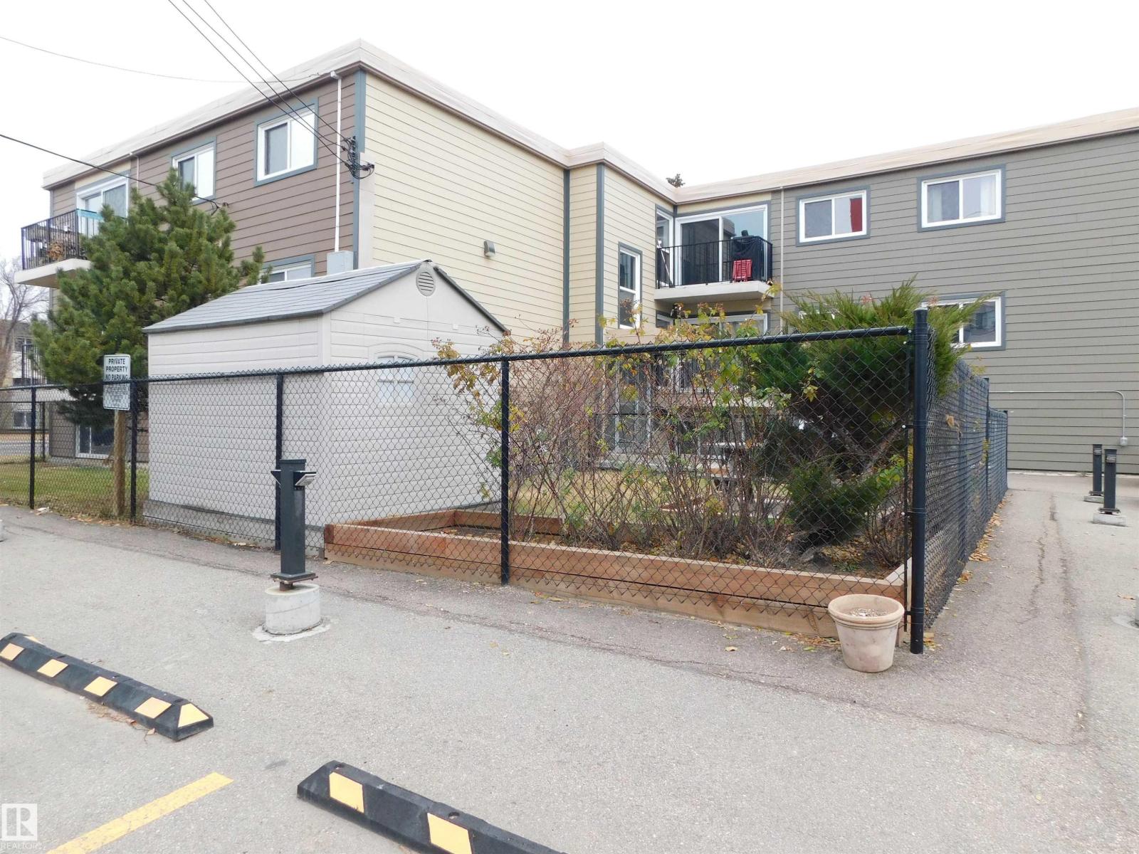 #108 11040 129 ST NW, Edmonton