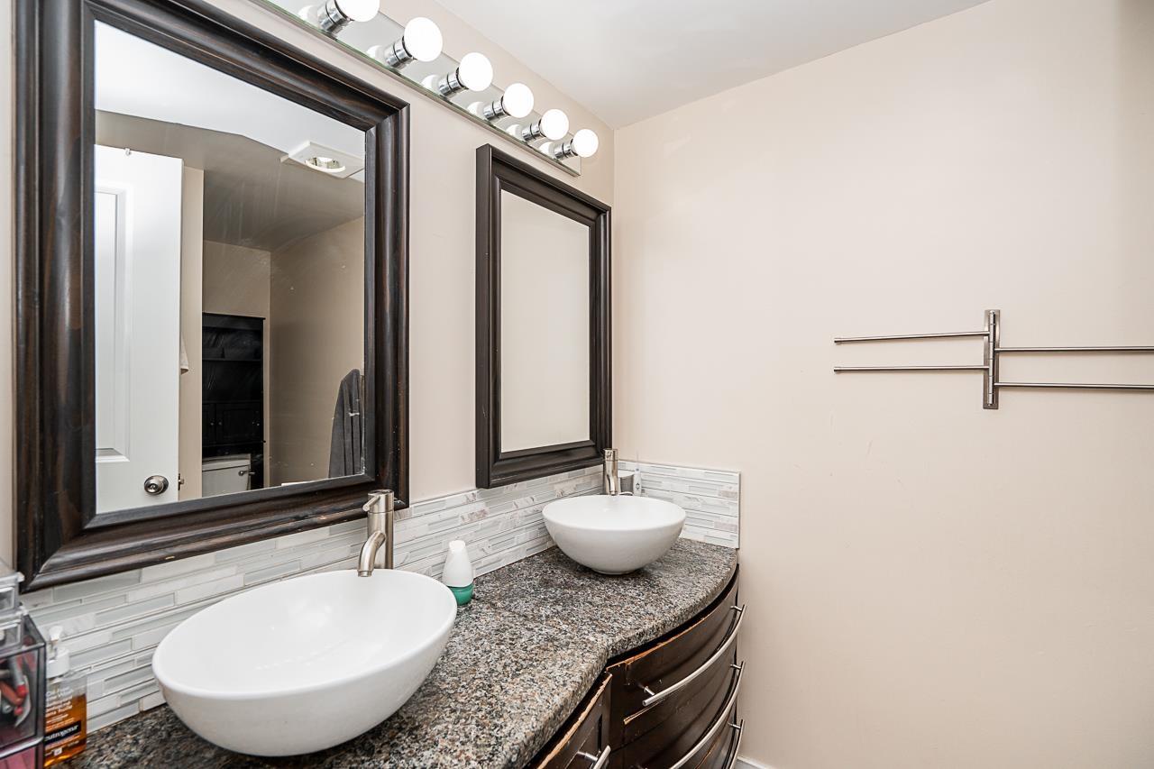 101 7064 133B STREET, Surrey