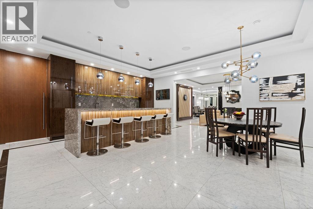 558 GLENROSS ROAD, West Vancouver