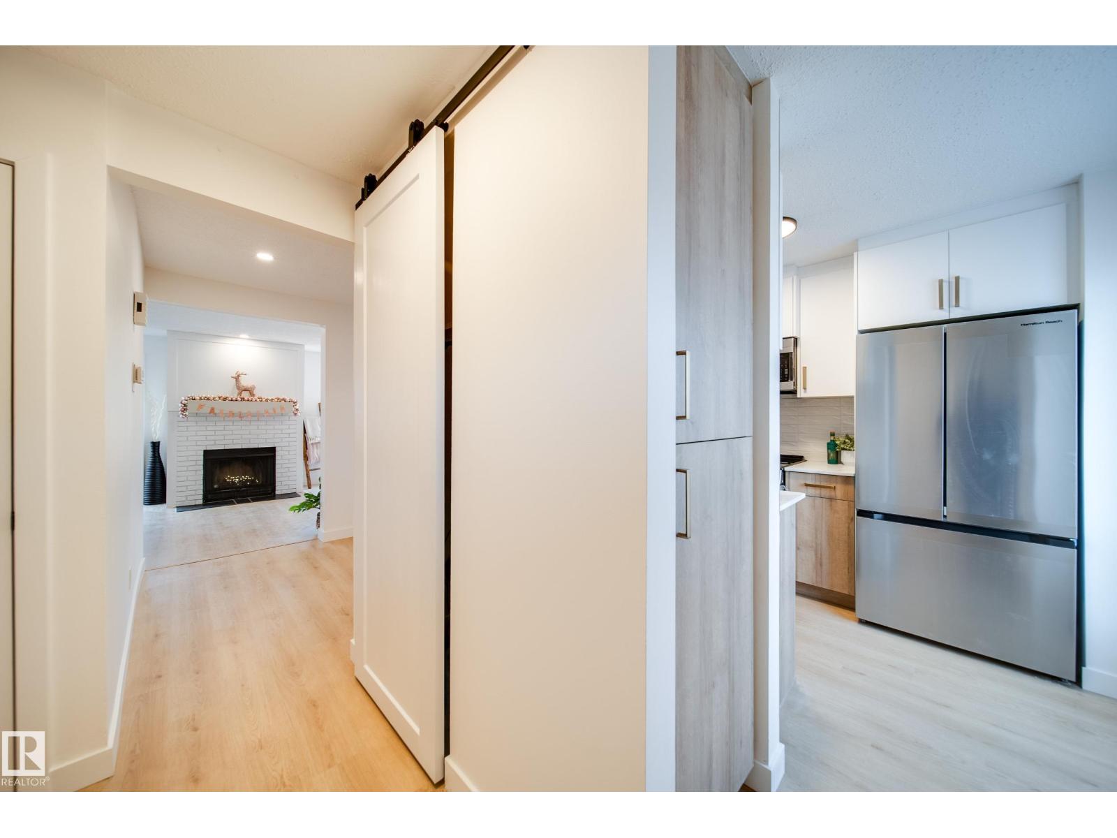 475 DUNLUCE RD NW, Edmonton