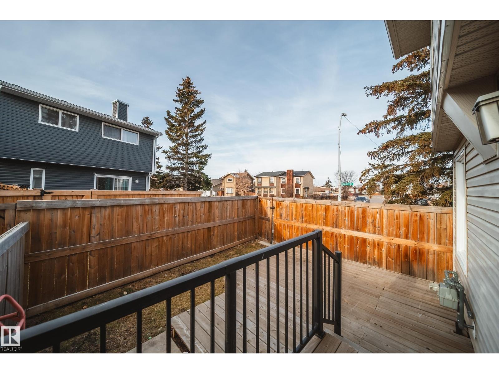 475 DUNLUCE RD NW, Edmonton